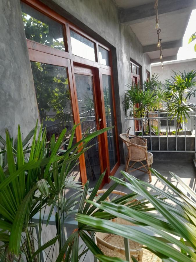 Surf Gangs Arugambay Hotel Vịnh Arugam Ngoại thất bức ảnh